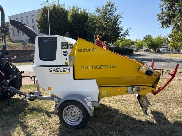 TIGER 25 D broyeur SAELEN